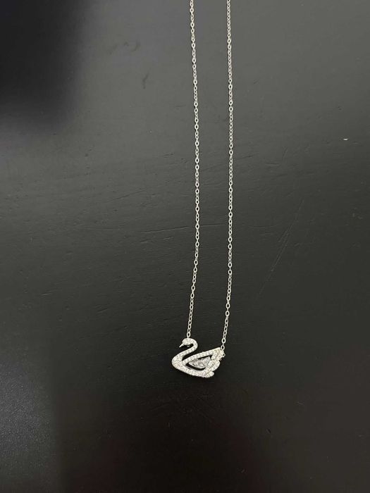 Colier Swarovski Iconic Swan - Argintiu & Cristale Albe