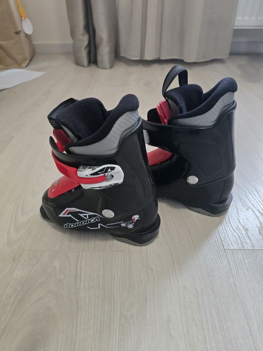 Clăpari pentru copii Nordica 215 mm , 17,5