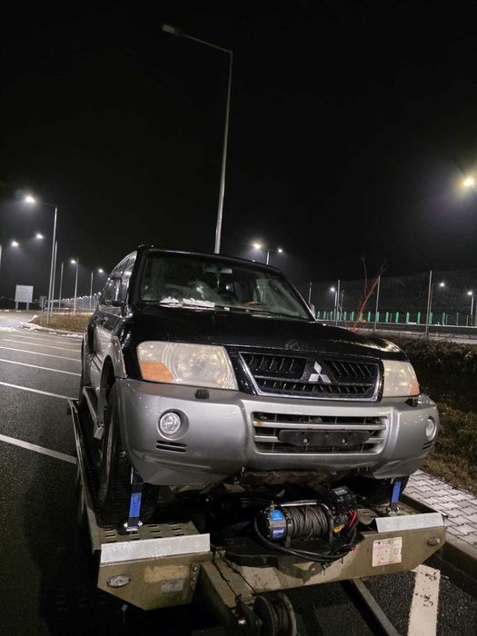 piese pajero 3.2 caroserie mecanica desfac dezmembrez pajero3.2 shogun