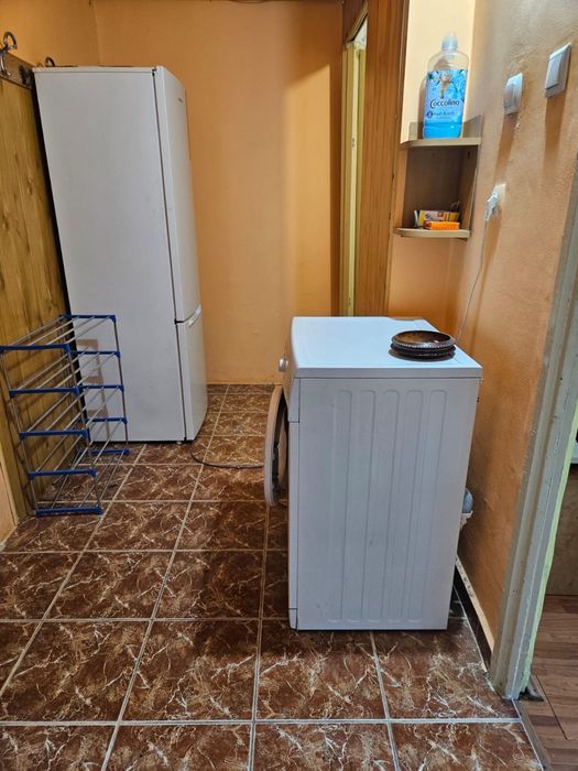 Apartament o cameră de inchiriat