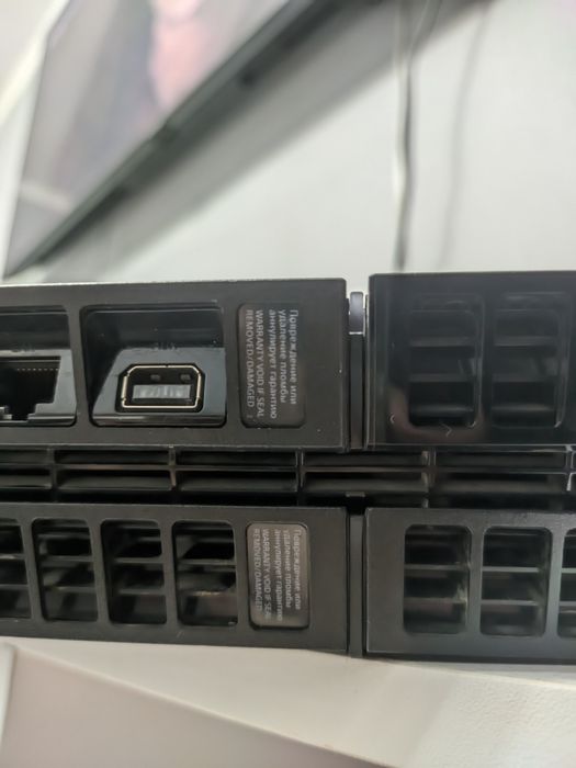 PS 4 fat 500gb прошитый Goldhen