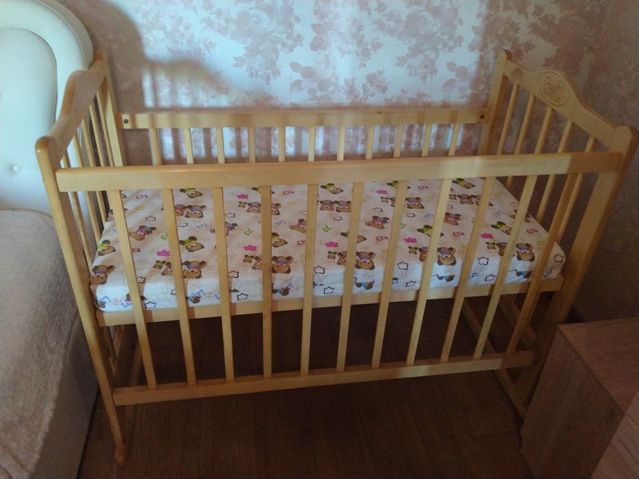 Кроватка детская
