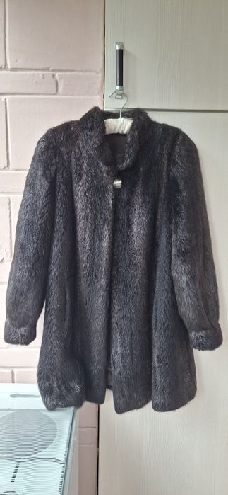 Шуба из меха нутрии