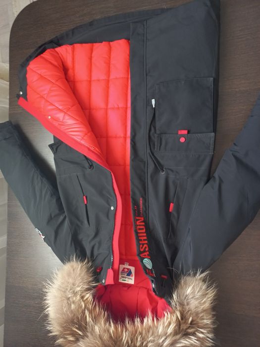 Пуховик зимний для девочек