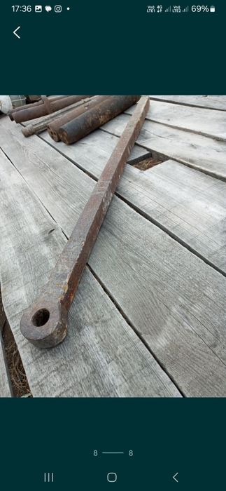 Валл толстостенный.