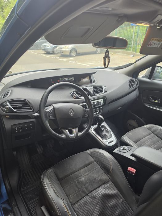 Renault Grand Scenic 2015 1.6 dci 130 cu
