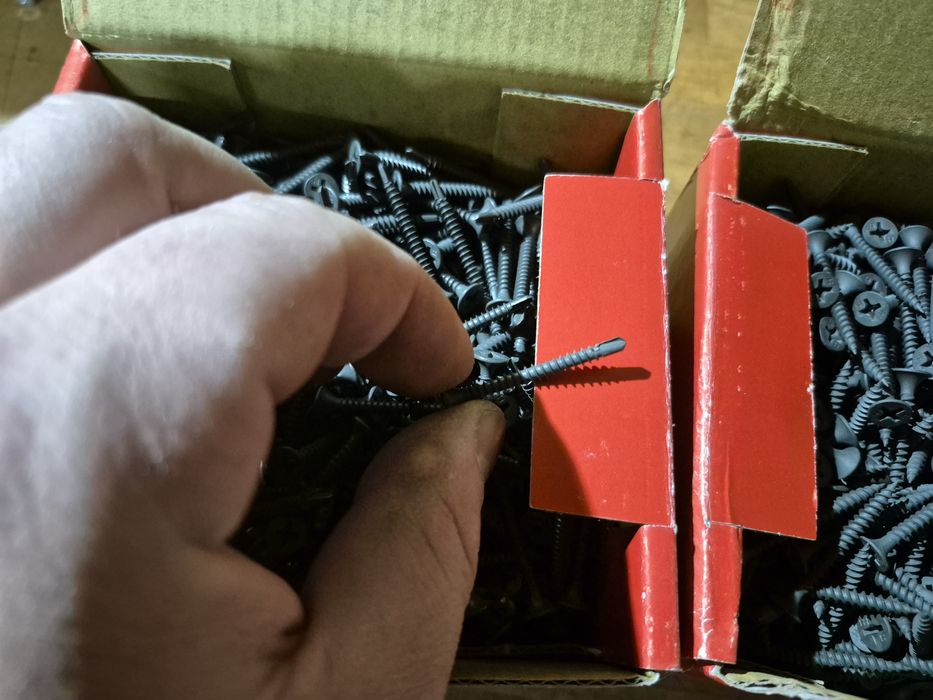 Holsuruburi tn negrese pentr rigips HILTI  35