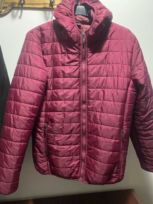 Дамско яке вишнаво