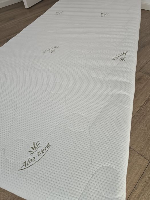 Saltea fermă 90/200