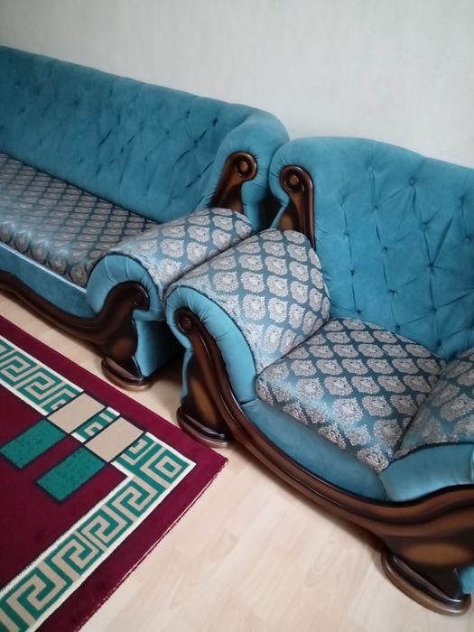 Диван + 2 кресла