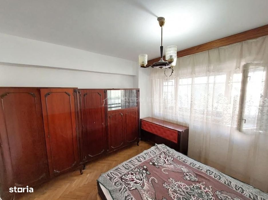 3 camere, decomandat, 78 mp, etaj 2,  Unirii Sud