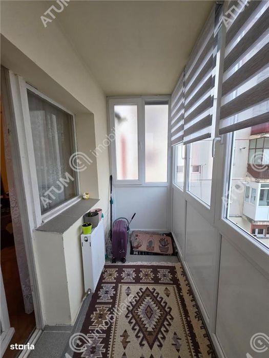 Apartament cu 3 camere decoamndate in zona Valea Aurie din Sibiu