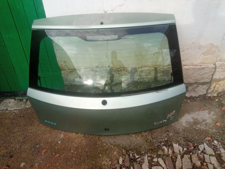 Фиат Пунто на части