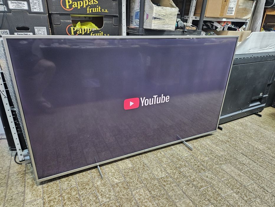 Продавам телевизор PHILIPS 70PUS7555/12