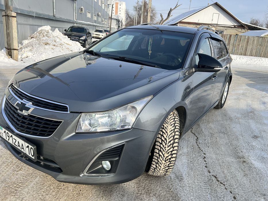 Продам шеврале круз универсал