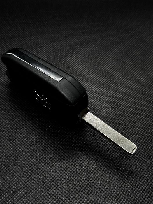 Carcasă cheie tip Peugeot – compatibilă cu modele moderne