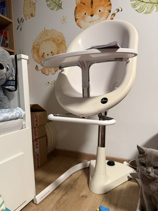 Scaun de masa Mima moon