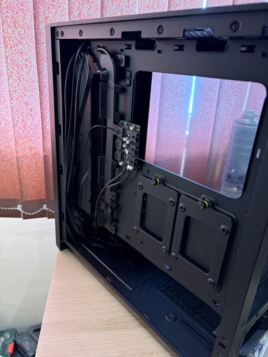 Кутия за компютър CORSAIR 4000d ICUE