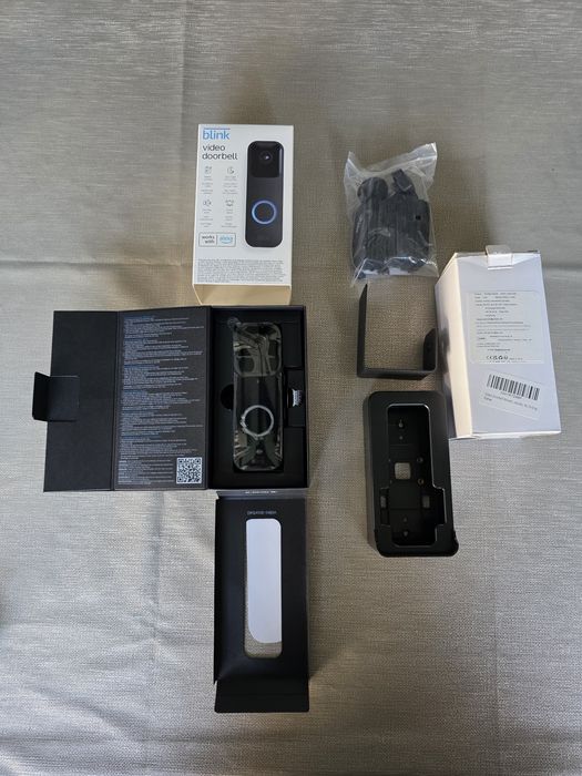 Interfon blink cu carcasa pentru montare