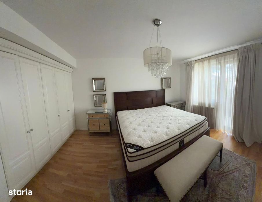 Casă cu 4 dormitoare