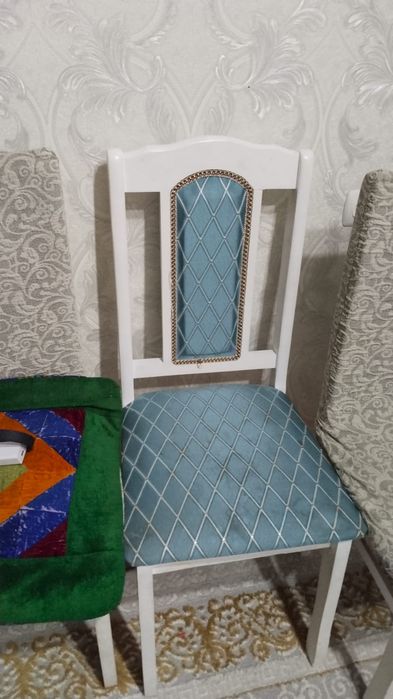 Стулья в отличном состояний