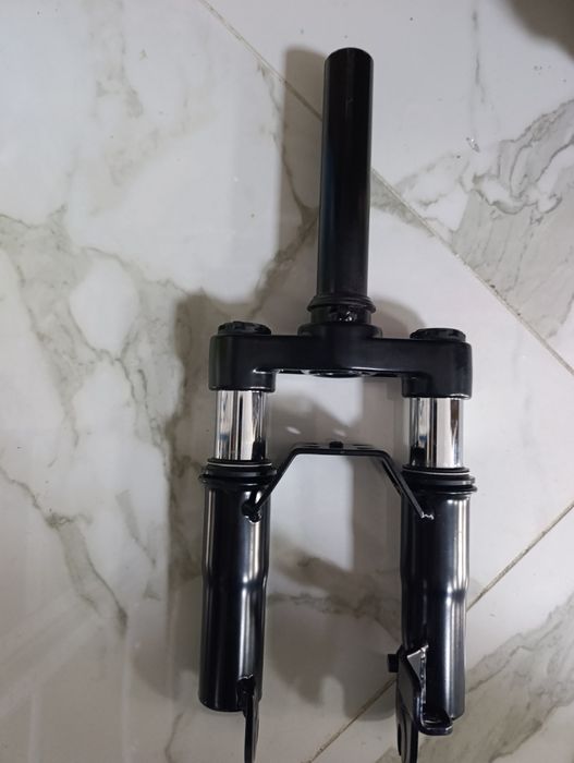 Чисто нова предна амортисьорна вилка – за електрически скутер