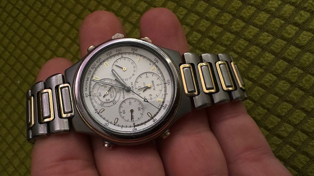 ceas Seiko chronograph alarm model rar DEFECT pret 400 lei FIX