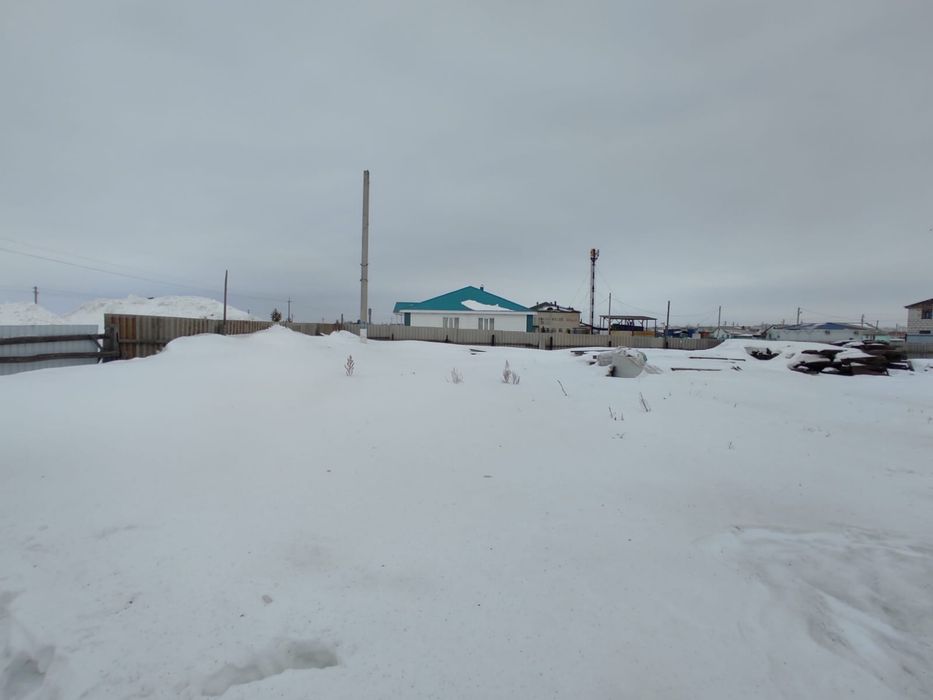 Продам участок в центре в а. Байтерек. Залит цемент под постройку