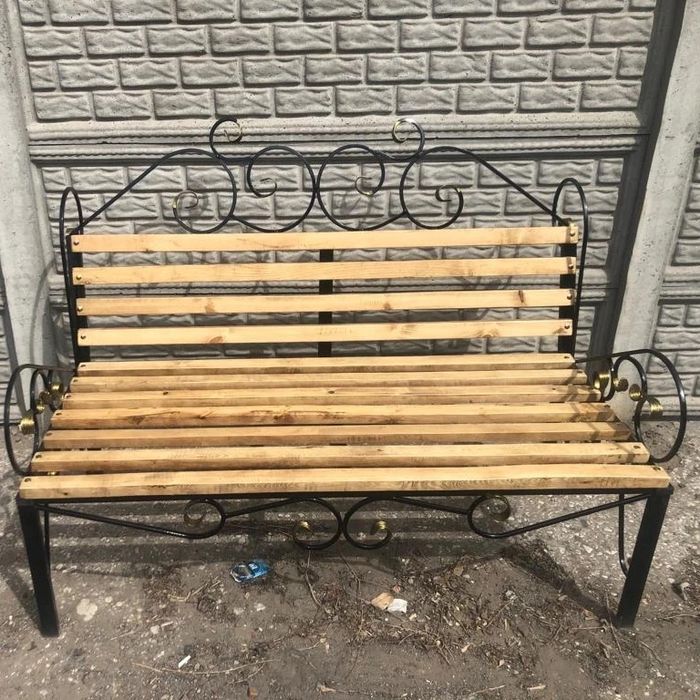 Скамейки, лавки, урны