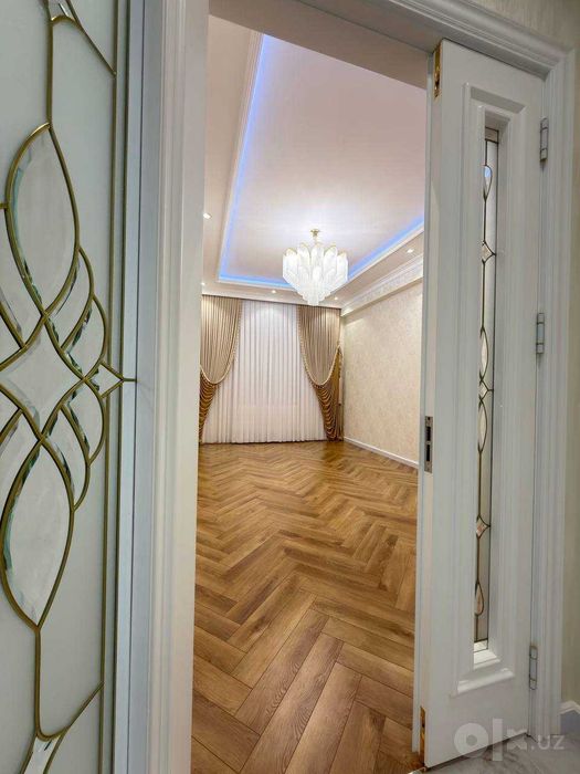 Новостройка замона туйхонаси рупарасида Дуплекс 150 кв