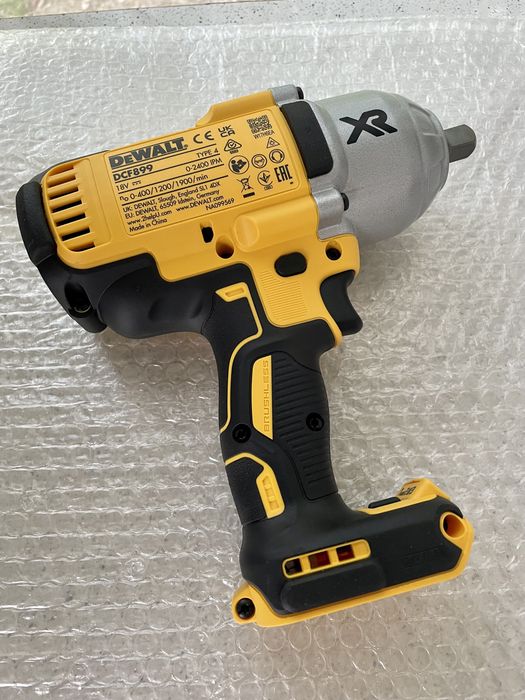DeWALT DCF 899 XR. Masina De Insurubat Cu Impact, Cu Patrat De 1/2,  Original Nou !