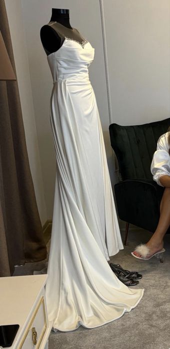 Vand rochie de mireasa