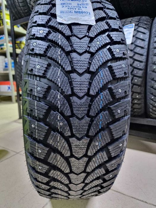 195/65r15 Maxtrek M900 ice шипы