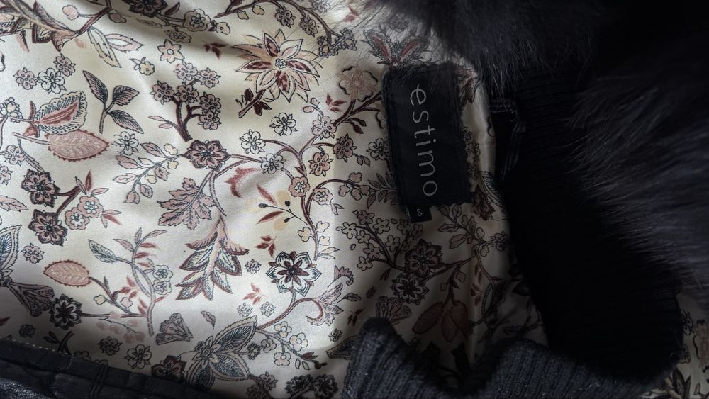 Женская кожанная куртка estimo,2000