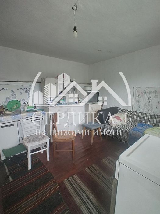 Продава се Къща в с. Драговищица, Област Кюстендил - 72 кв.м за 487 €/кв.м - Снимка #2