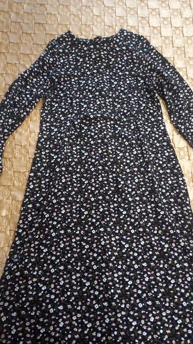 Отдам вещи женские ⁸