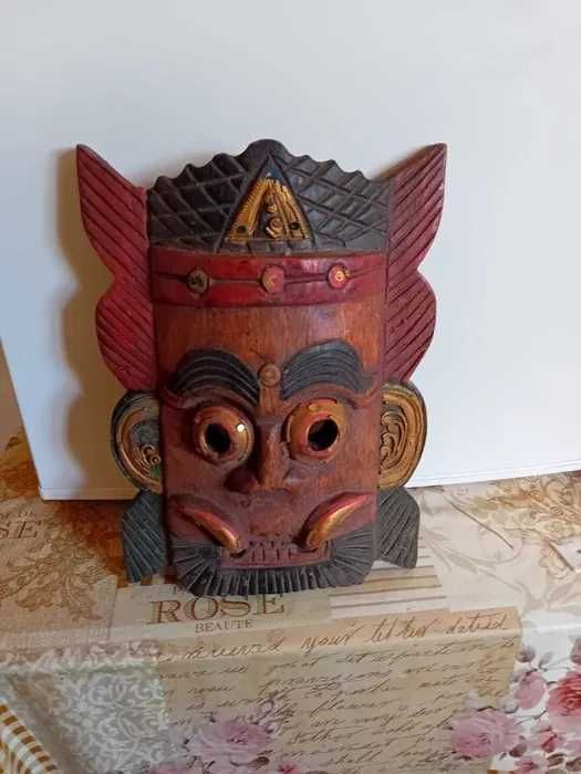 Lot vintage de 8 masti diferite