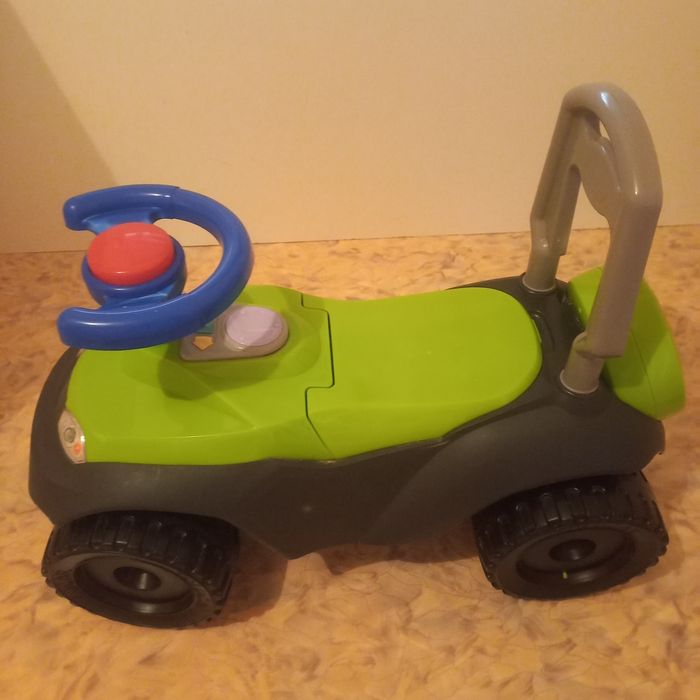 Детская машинка в хор состоянии