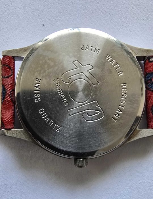 Top Siemens - Ceas Swiss quarts - rosu 39–42 mm