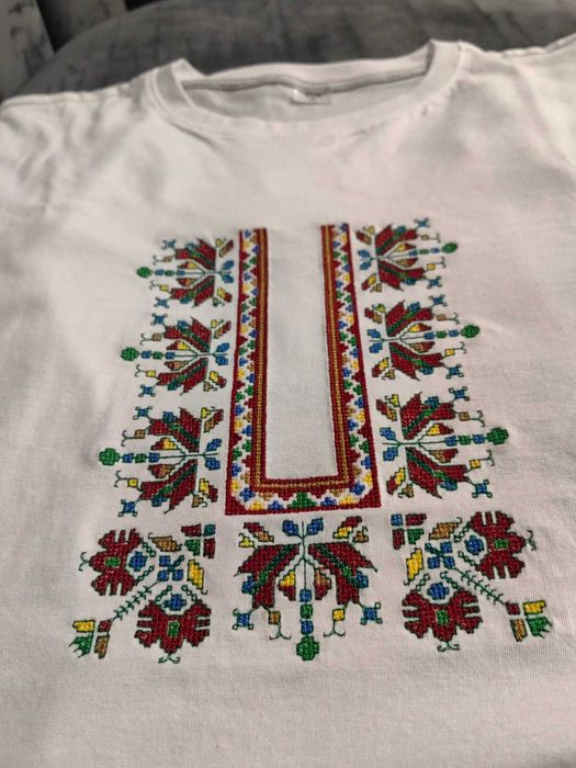 Тениски с бронирани шевици