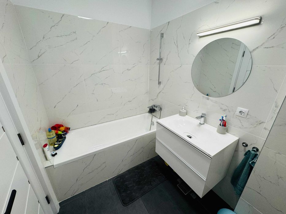 Apartament 4 camere (Penthouse)