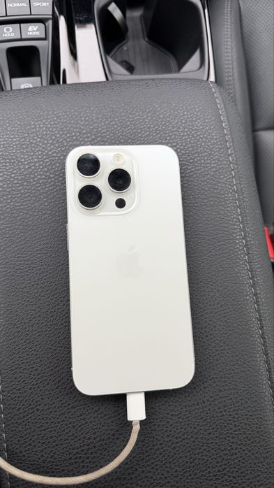 iphone 15pro 256gb