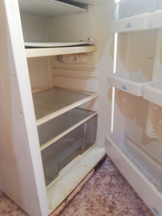 Продам  холодильник