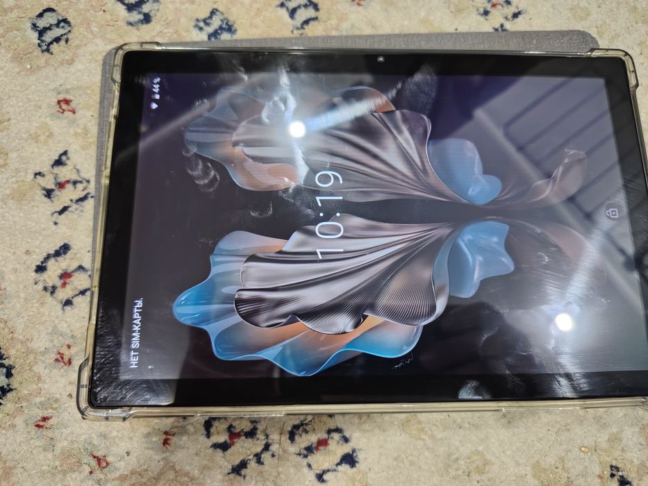 Продаю планшет новый