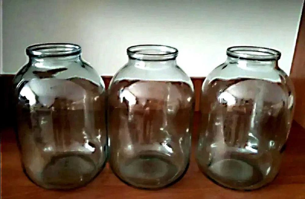 Продам банки 1, 2х, 3х литровые