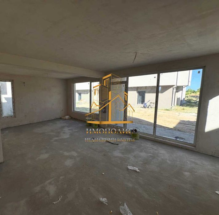 Продава се Къща в Варна, м-т Боровец - север - 197 кв.м за 1320 €/кв.м - Снимка #4