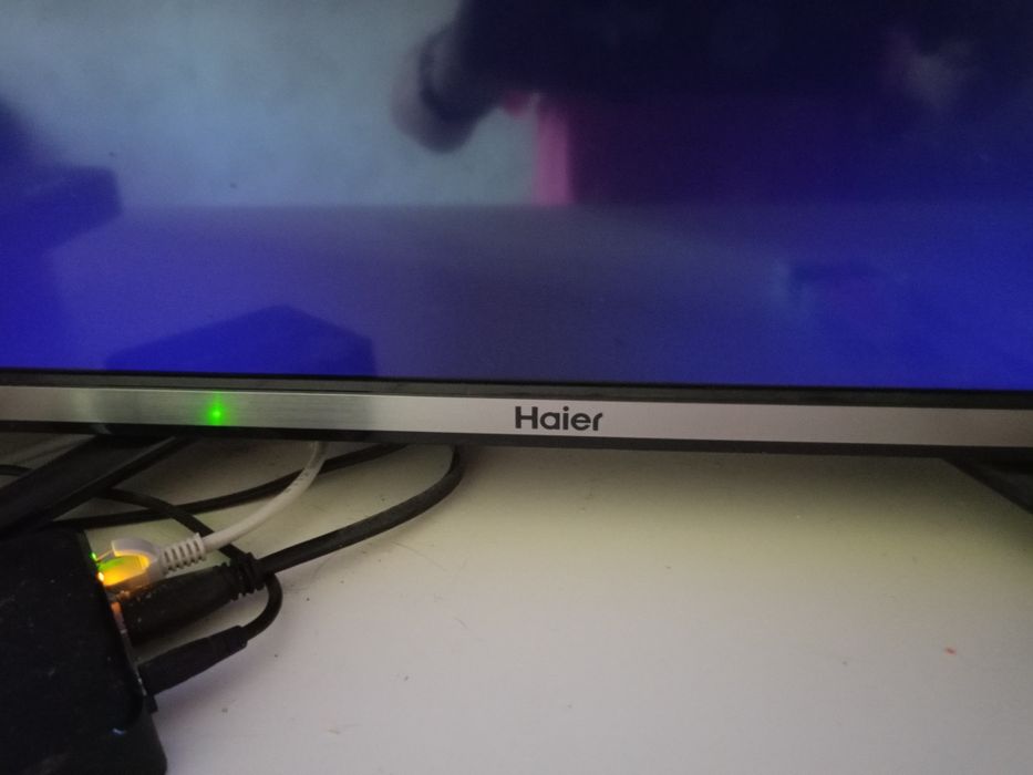 Smart Телевизор Haier 32" (81см)срочно!
