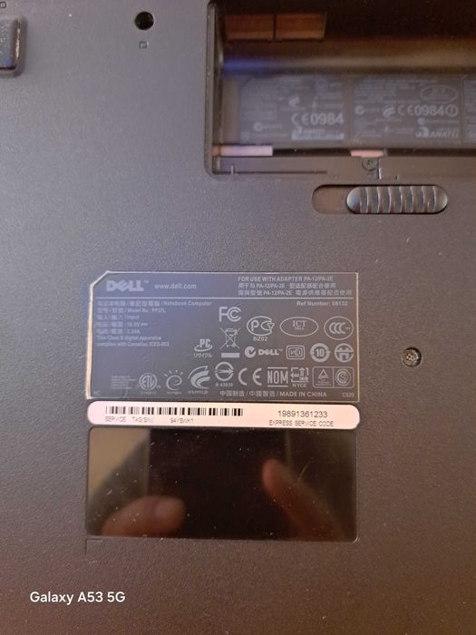 Продавам лаптоп Dell vostro 1015 работещ