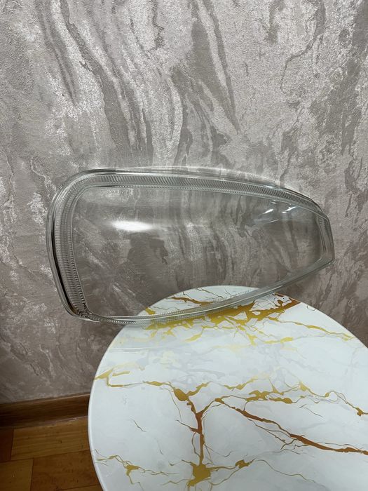 Продам стекла фар калина 1