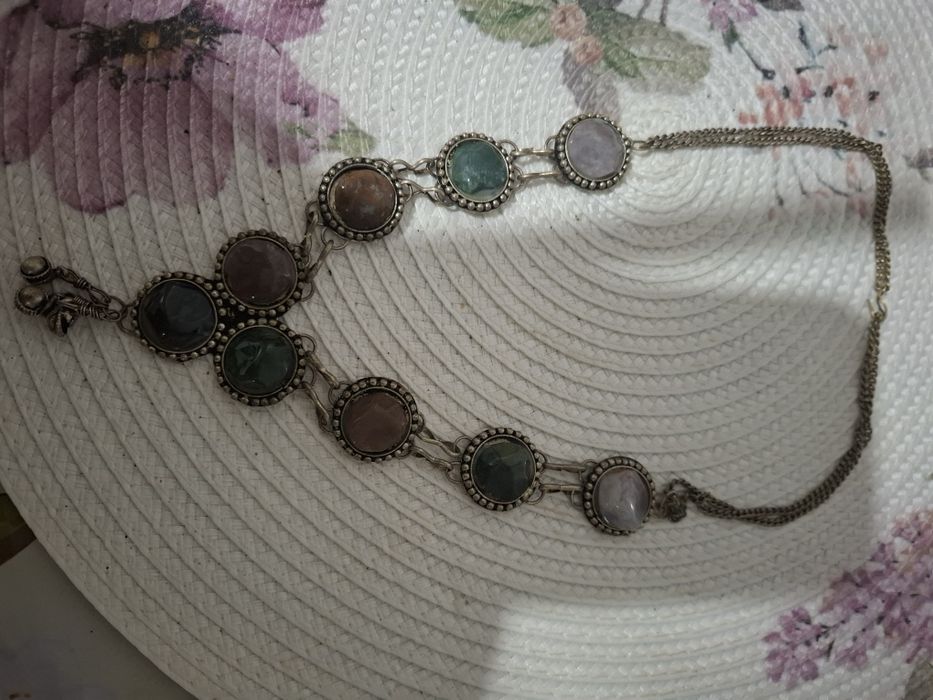 Colier tribal  alpaca cu agate si cuart masiv